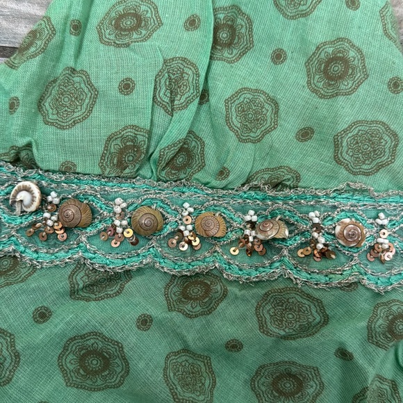 Gadzooks turquoise/teal halter top with real shells - Picture 2 of 6